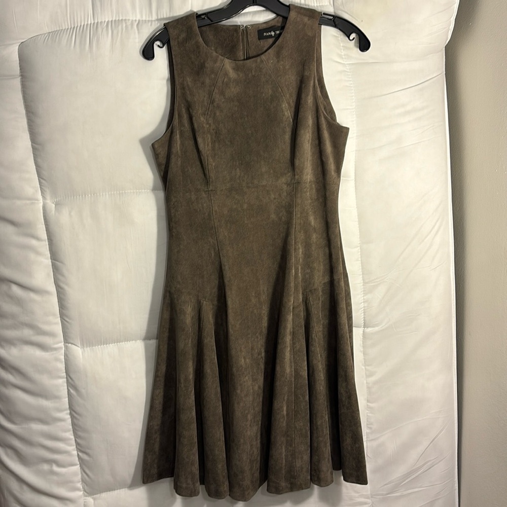Ivanka Trump Faux Suede Dress sz 2